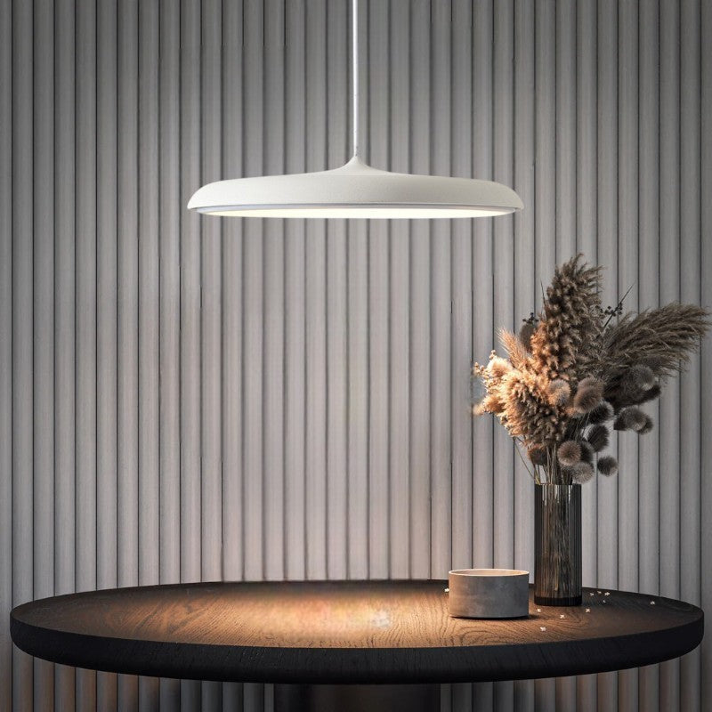 NordLuma: Lampada a sospensione LED scandinava dal design moderno