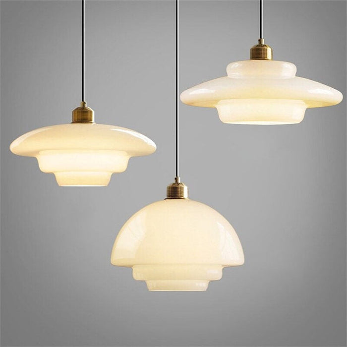 NordWeiß: Lampada a sospensione in vetro scandinavo – Lampada a sospensione in vetro opalino rotonda per sala da pranzo e soggiorno