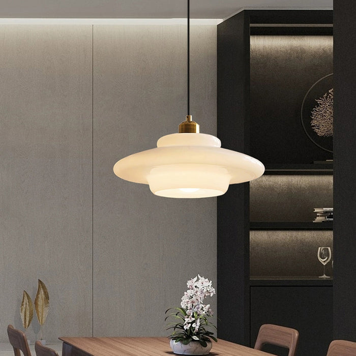 NordWeiß: Lampada a sospensione in vetro scandinavo – Lampada a sospensione in vetro opalino rotonda per sala da pranzo e soggiorno