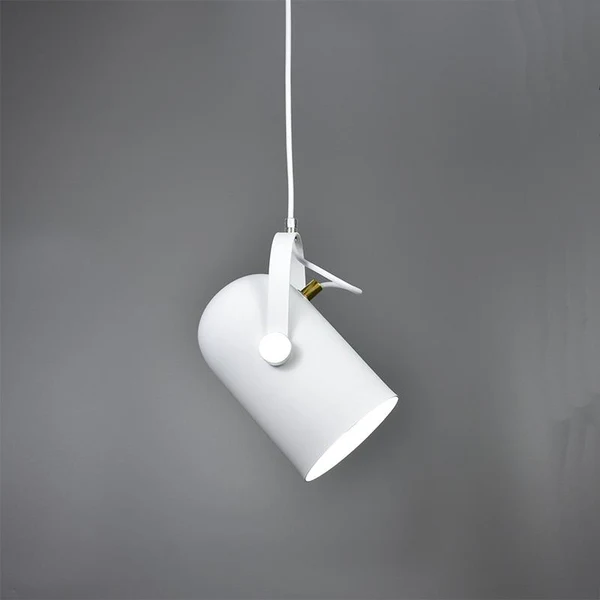 NordWink: Lampada a sospensione in alluminio nordico con forma a goccia angolare – per soggiorno e caffè