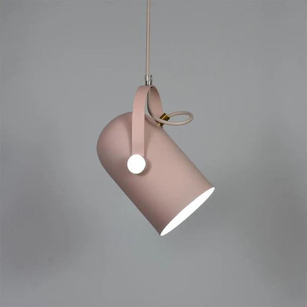 NordWink: Lampada a sospensione in alluminio nordico con forma a goccia angolare – per soggiorno e caffè