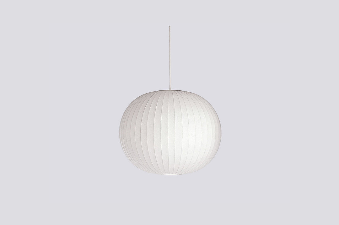 Nordelune: Lampada a sospensione con dettaglio in legno semilucido e paralume in tessuto bianco – per cucina e area colazione