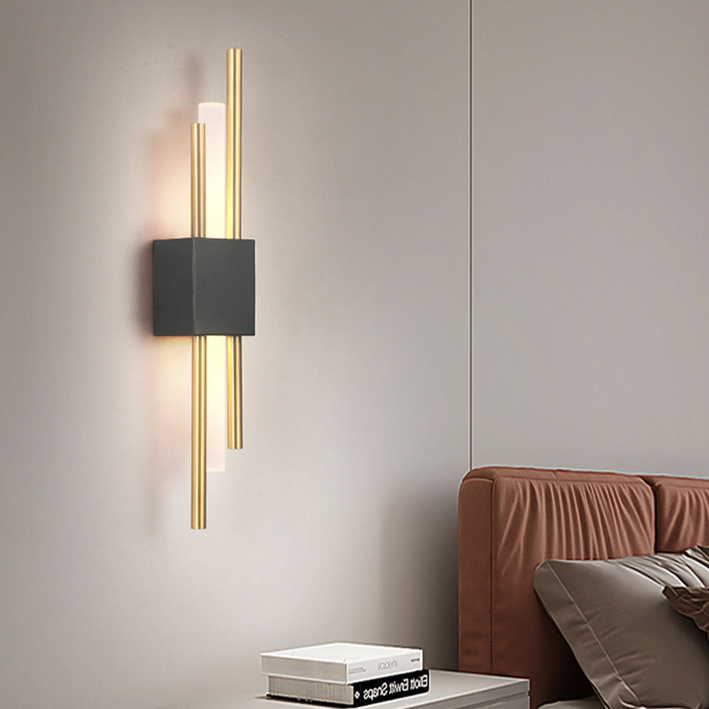 NordicGlanz: Applique LED nera moderna – design lussuoso con oro per soggiorno e sala da pranzo