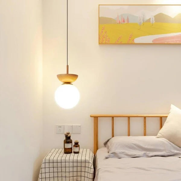 Nordiva: Lampada a sospensione in metallo e vetro con finitura in legno – per ambienti e uffici in stile scandinavo