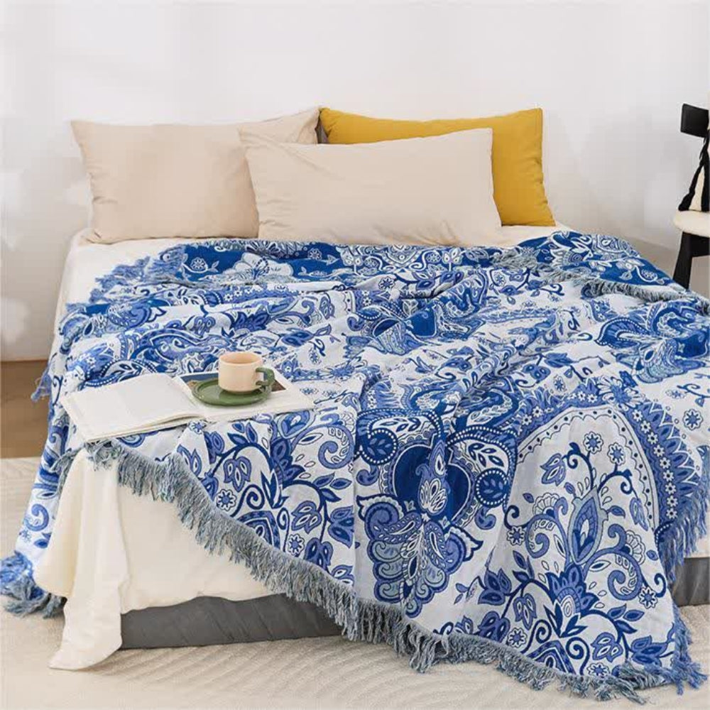 PaisleyTraum: Coperte in cotone con elegante motivo paisley e frange decorative – per divano e camera da letto