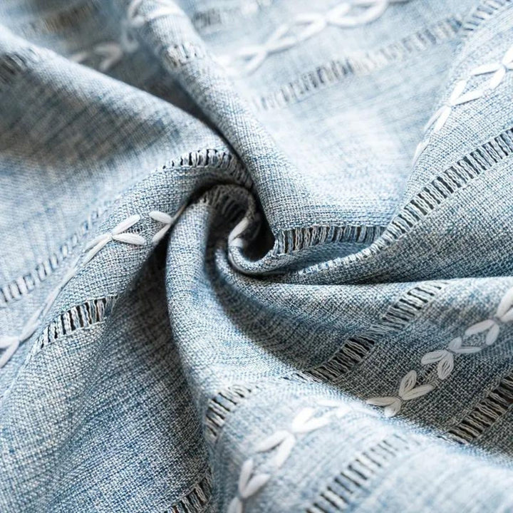 Pastorale: Tende in stile country con righe e frange – eleganti per finestre di cucina