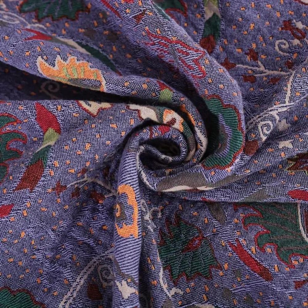 Telaio di Pavo: Coperta in cotone con motivo di pavone e frange decorative – per divano e camera da letto