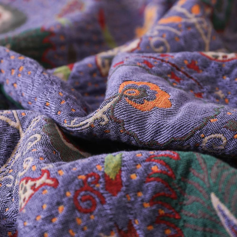 Telaio di Pavo: Coperta in cotone con motivo di pavone e frange decorative – per divano e camera da letto