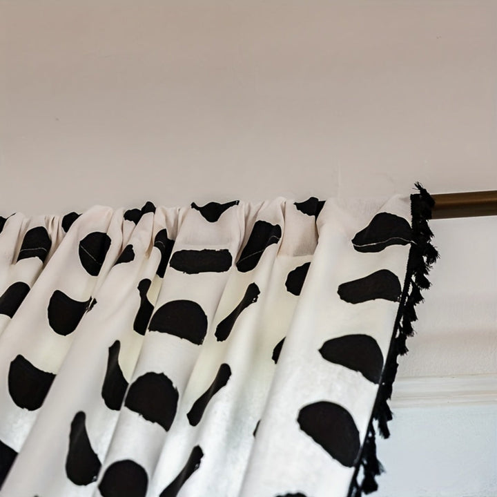 PolkaCharme: Tenda moderna con motivo a pois e frange – elegante per le camere da letto