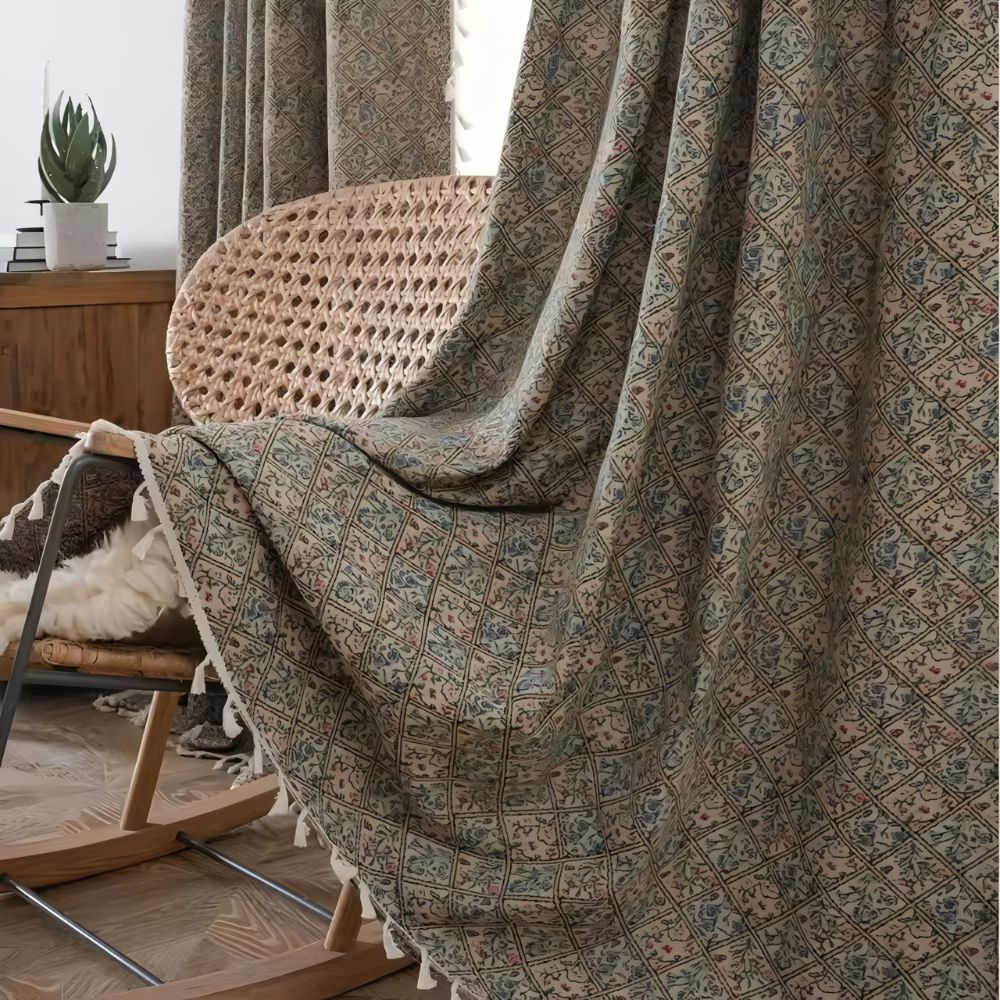 PrismaFlair: Tenda in Jacquard con Frange – elegante e traslucida per camere da letto e cucina