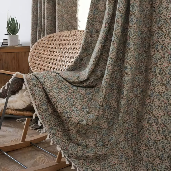 PrismaFlair: Tenda in Jacquard con Frange – elegante e traslucida per camere da letto e cucina