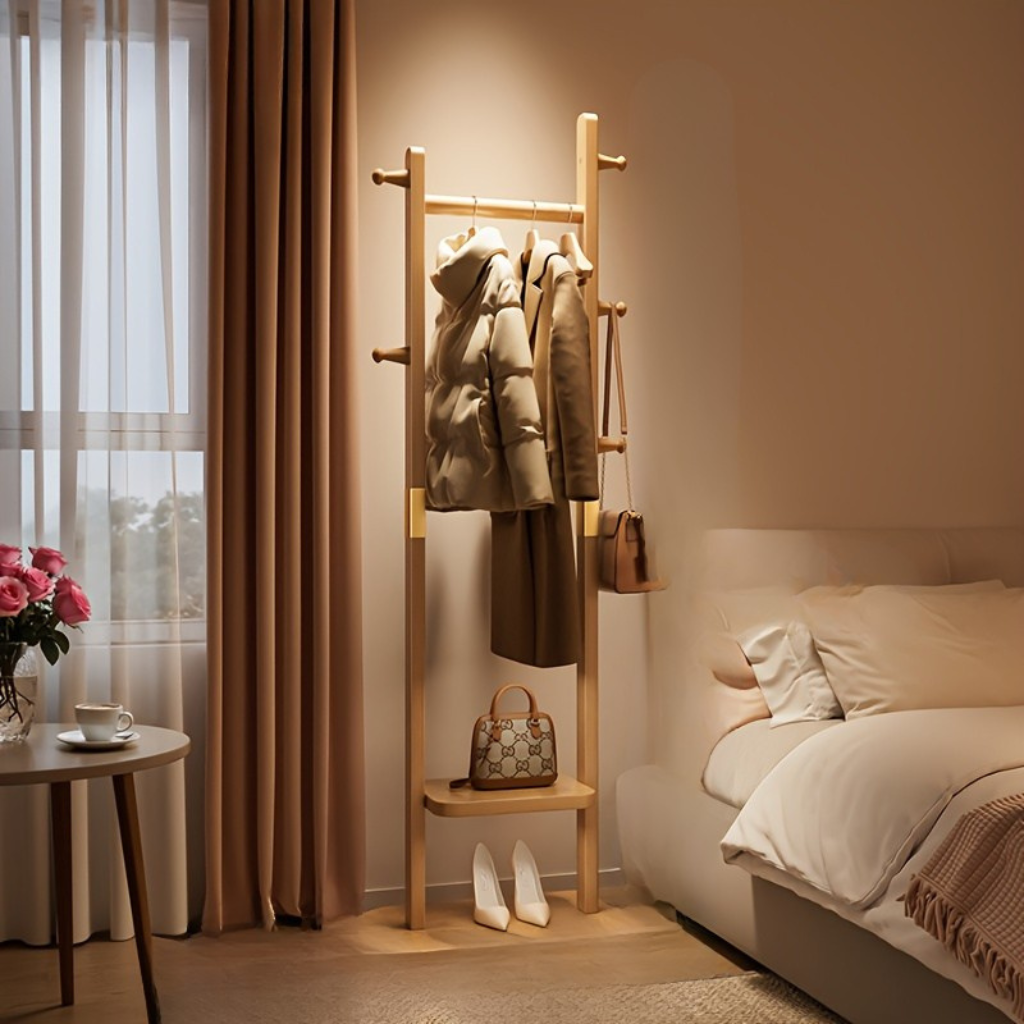 RaumOrdnung: Stendino in legno – organizer autoportante con ripiani, salvaspazio e decorativo per ingresso e camera da letto