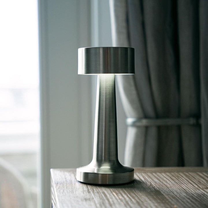LumaGlow™ - Elegante lampada da tavolo LED