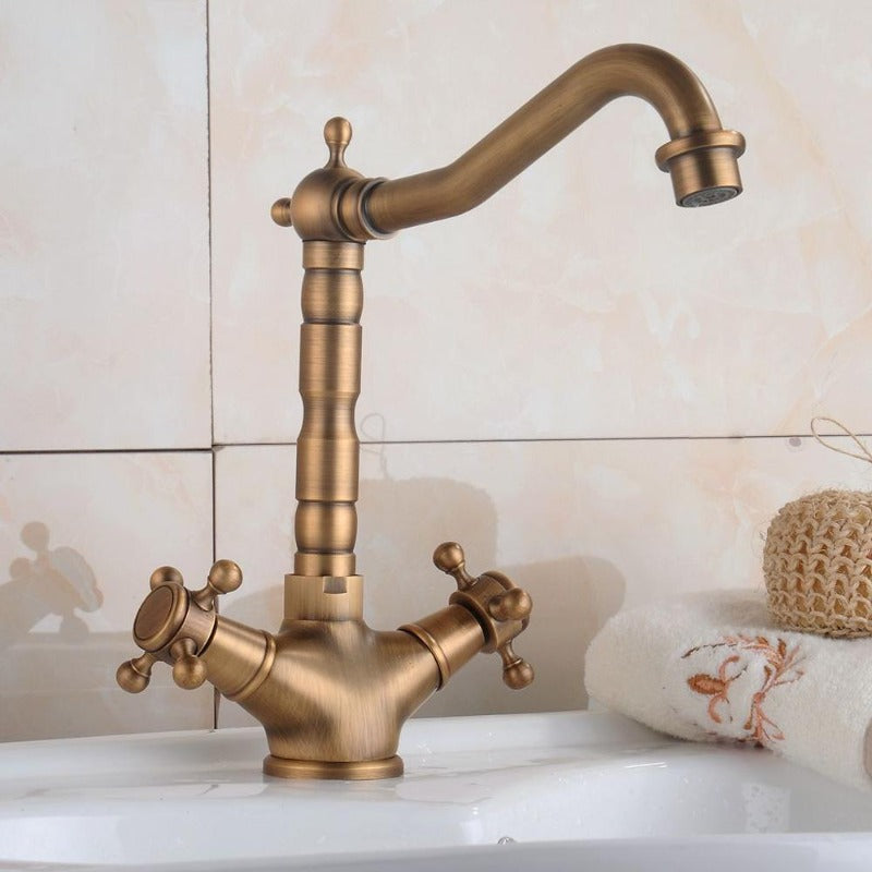 RetroFlow: Rubinetto da lavabo vintage in design antico – Rubinetto elegante per bagni nostalgici