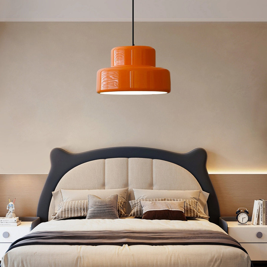 RetroForm: Lampada a sospensione Bauhaus in Arancione