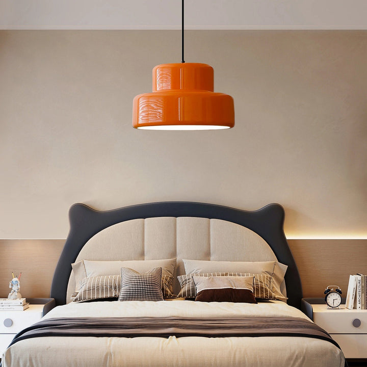 RetroForm: Lampada a sospensione Bauhaus in Arancione