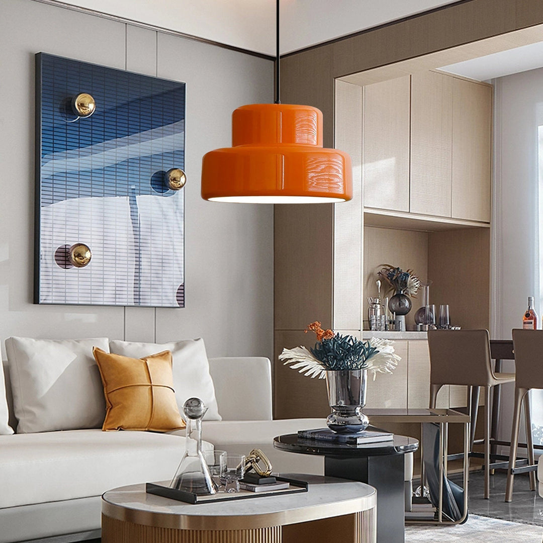 RetroForm: Lampada a sospensione Bauhaus in Arancione