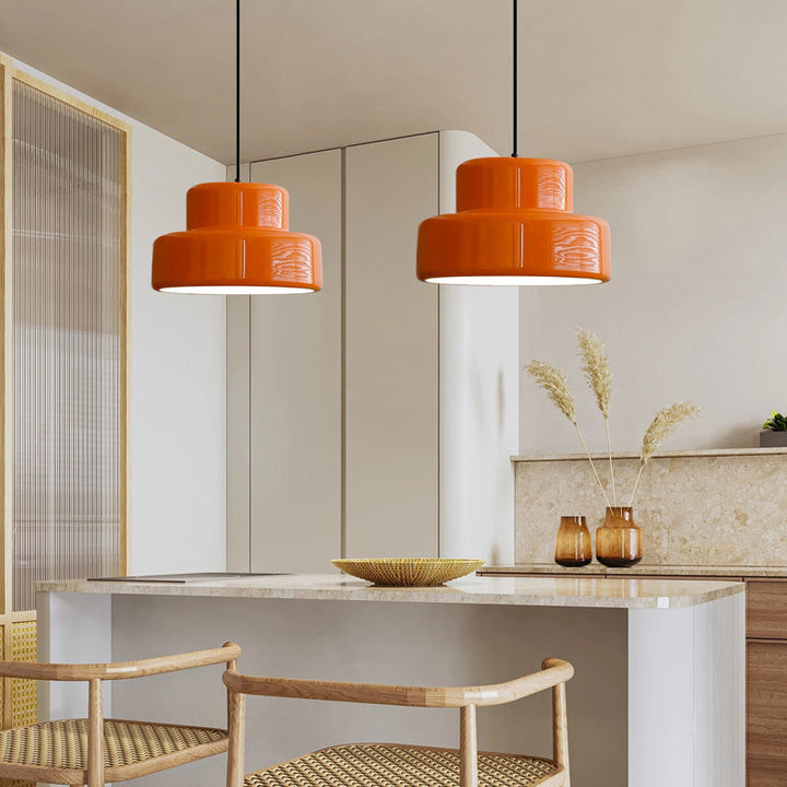 RetroForm: Lampada a sospensione Bauhaus in Arancione