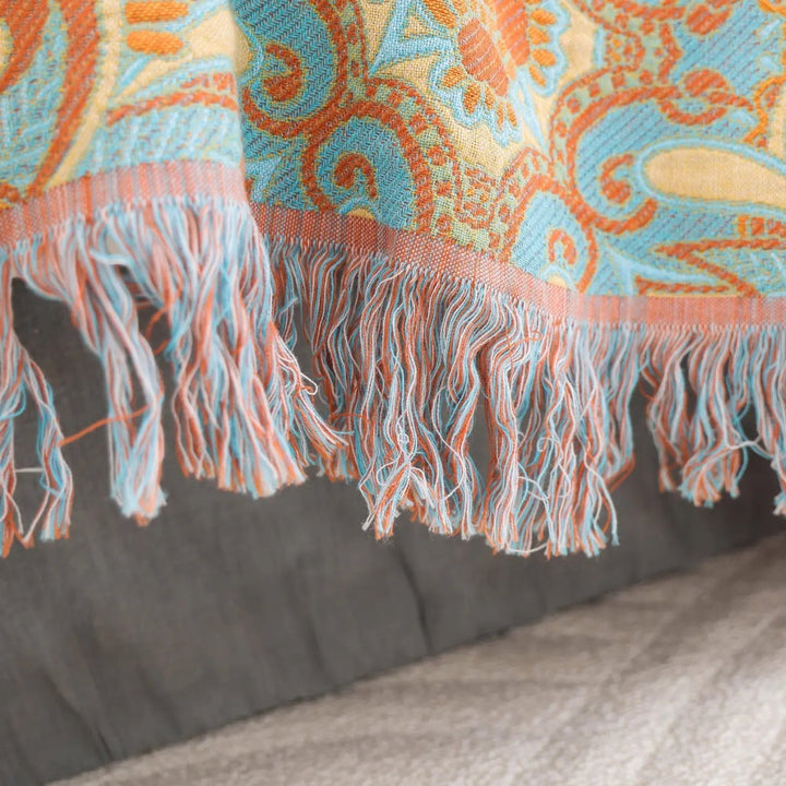 PaisleyLux: Coperta in cotone reversibile in design Boho con motivo Paisley – per soggiorno e camera da letto