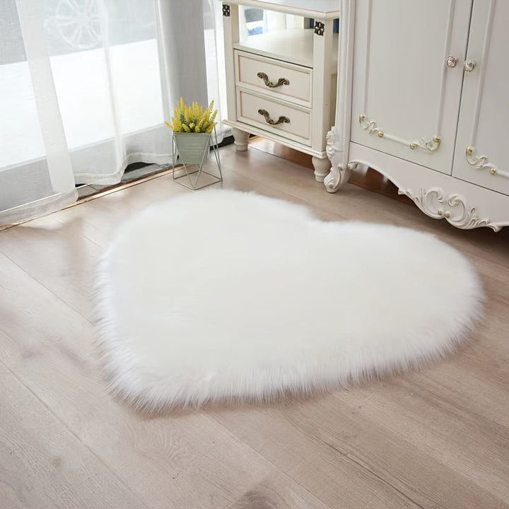 RomantikNest: Tappeto rosa soffice a forma di cuore – accogliente per camera da letto, soggiorno e decorazioni festive