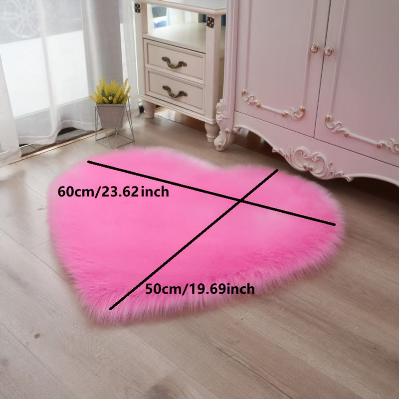 RomantikNest: Tappeto rosa soffice a forma di cuore – accogliente per camera da letto, soggiorno e decorazioni festive