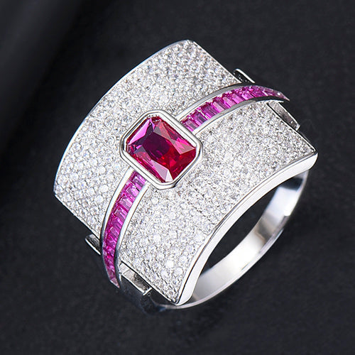 Anello impilabile per donne | Design di lusso | Zircone cubico | Anello di fidanzamento e statement