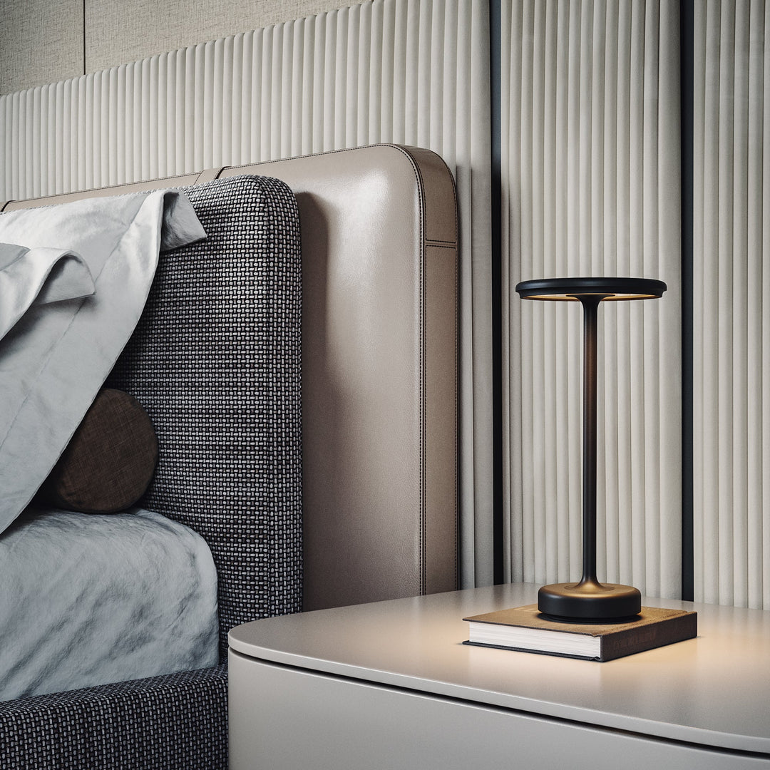 LumiNord™ - Lampada da scrivania moderna con tecnologia touch