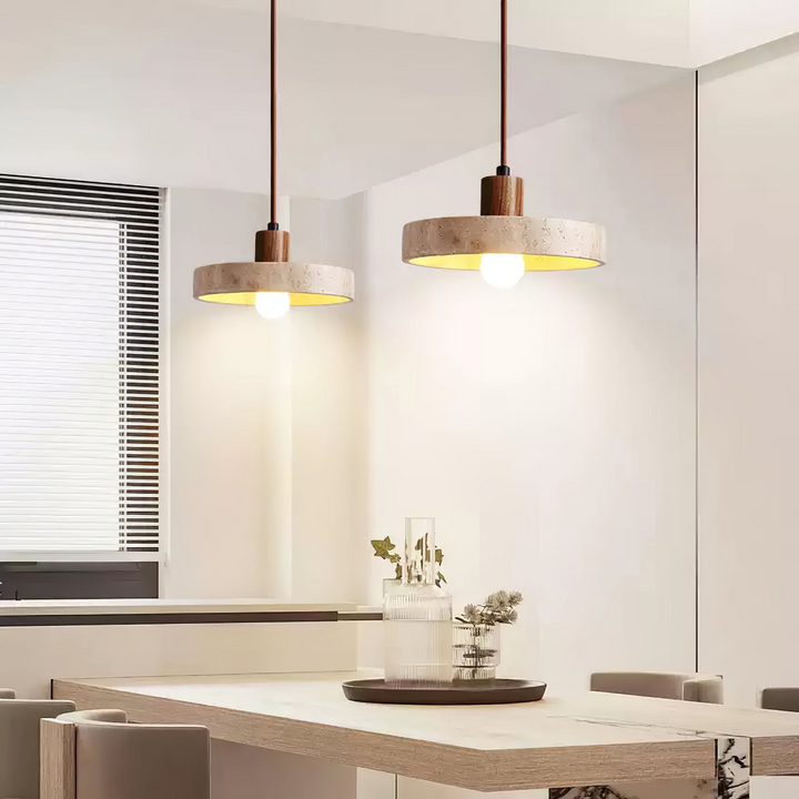 SabiStone: Lampada a sospensione Wabi-Sabi in pietra fatta a mano con legno di noce – per camere da letto e comodini
