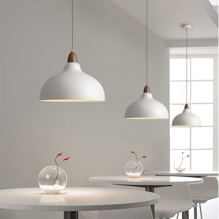 ScandiHolz: Lampada a sospensione scandinava in legno e metallo – per cucina e zona pranzo