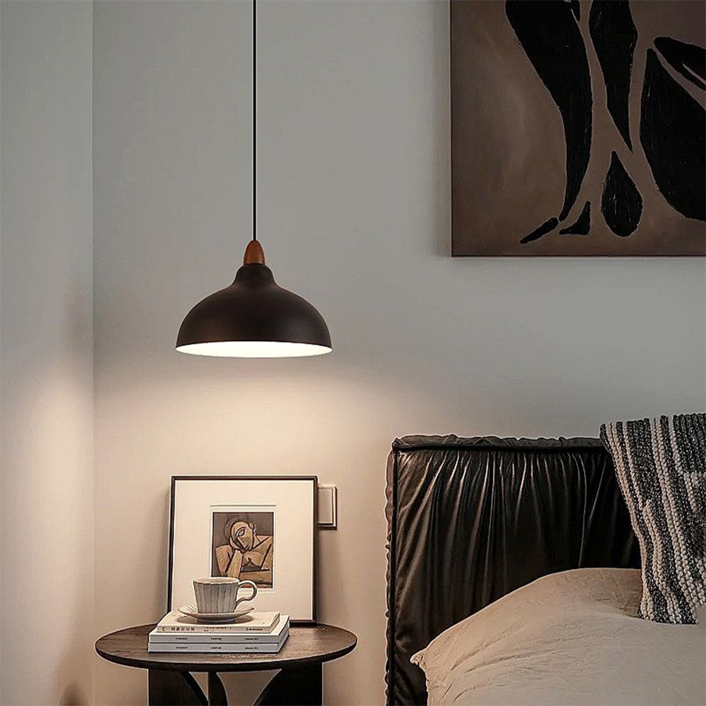 ScandiHolz: Lampada a sospensione scandinava in legno e metallo – per cucina e zona pranzo