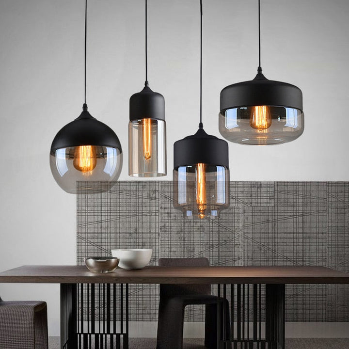 Serenitéa: Lampada a sospensione con batteria ricaricabile e design in vetro e metallo – per lounge e area lettura