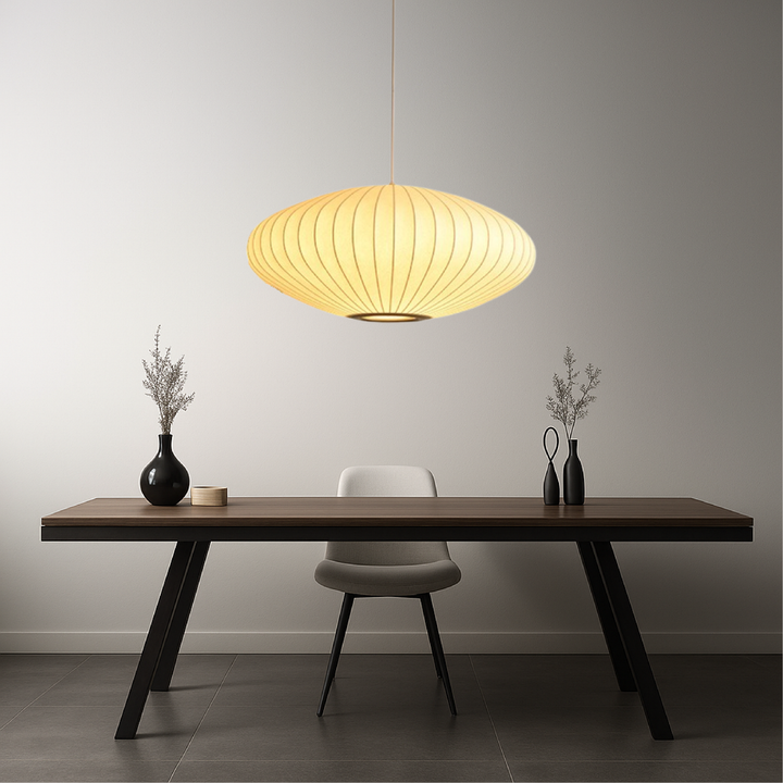 Silkaura: Lampada a sospensione LED in tessuto di seta – design e eleganza italiana