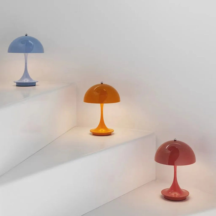 Skandilux: Lampada da Tavolo LED Moderna Senza Fili – Ricaricabile e Stilosa per Soggiorno e Camera da Letto