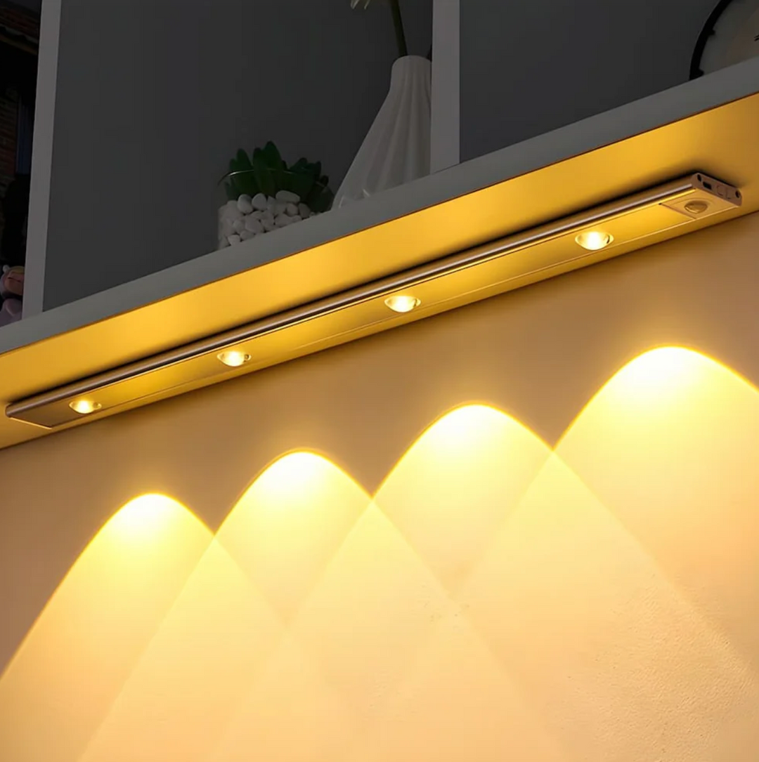 SmartWall: Lampada da parete LED ricaricabile con sensore di movimento e dimmer touch – per interni e scale