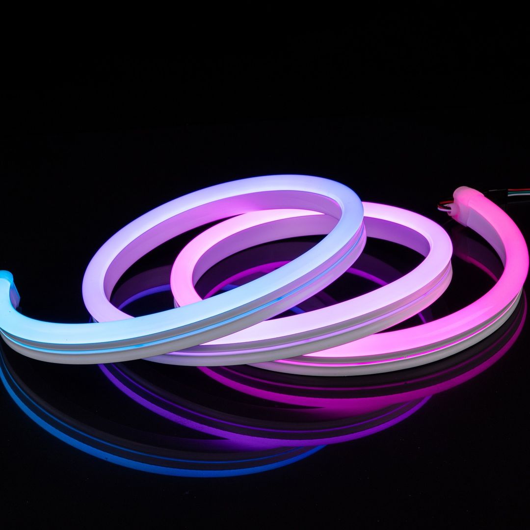 LumiStrip™ Trasformazione Istantanea della Stanza