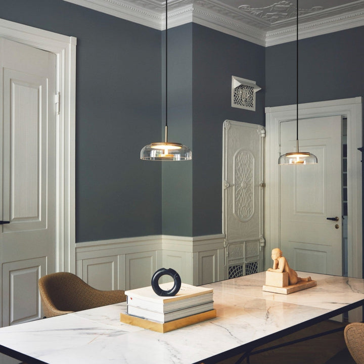Solara: Lampadario in ottone e vetro con LED integrato – per sala da pranzo e soggiorno