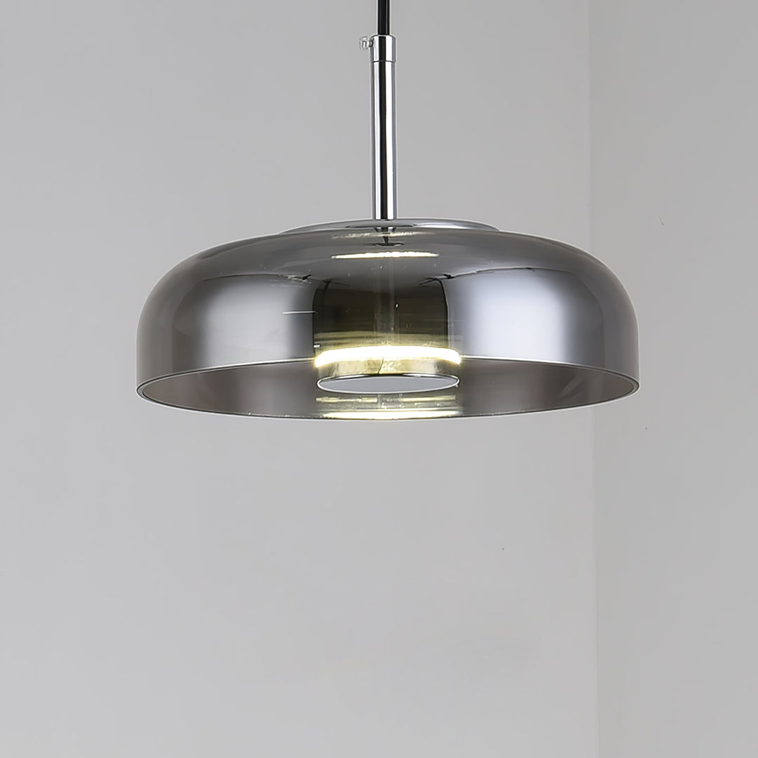 Solara: Lampadario in ottone e vetro con LED integrato – per sala da pranzo e soggiorno