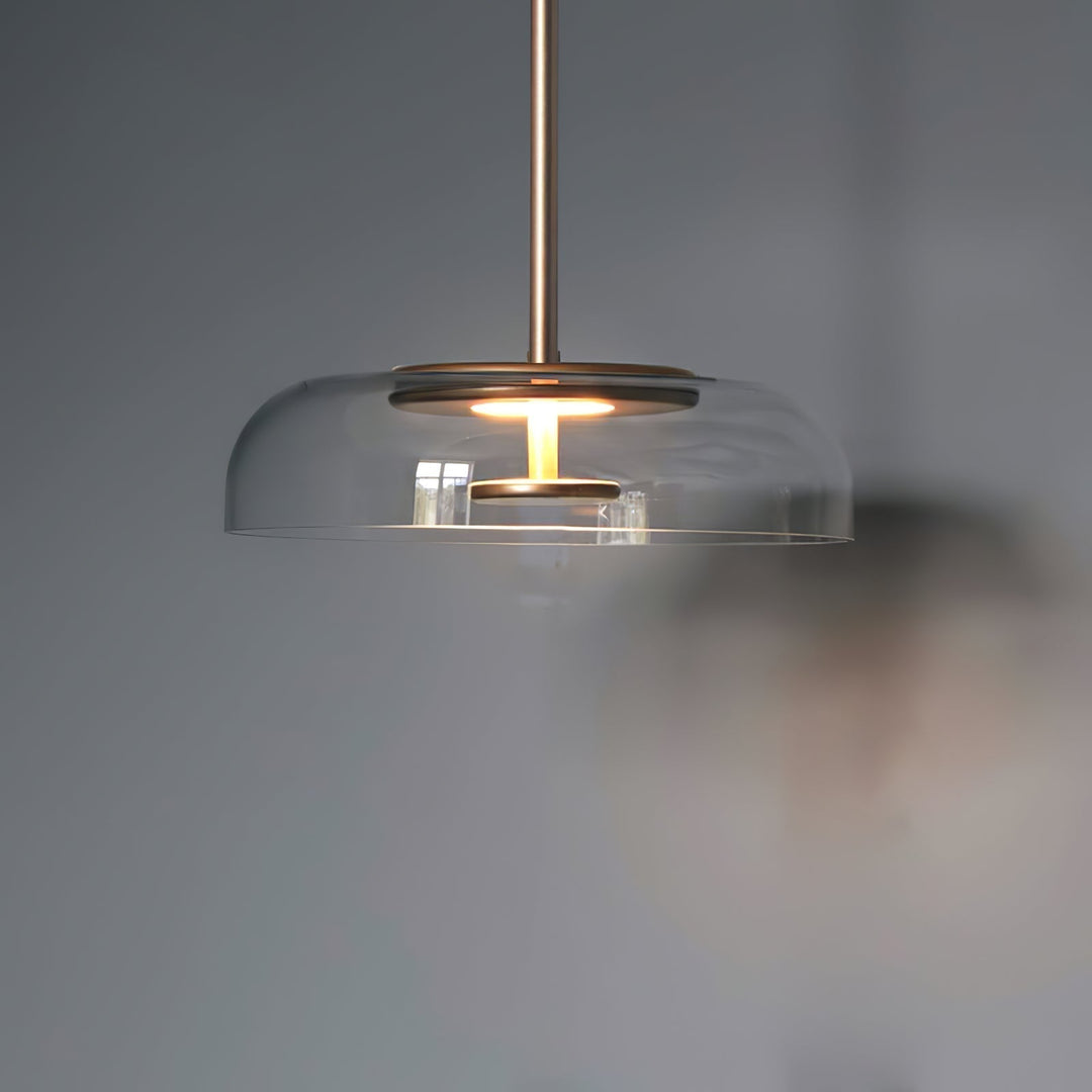 Solara: Lampadario in ottone e vetro con LED integrato – per sala da pranzo e soggiorno