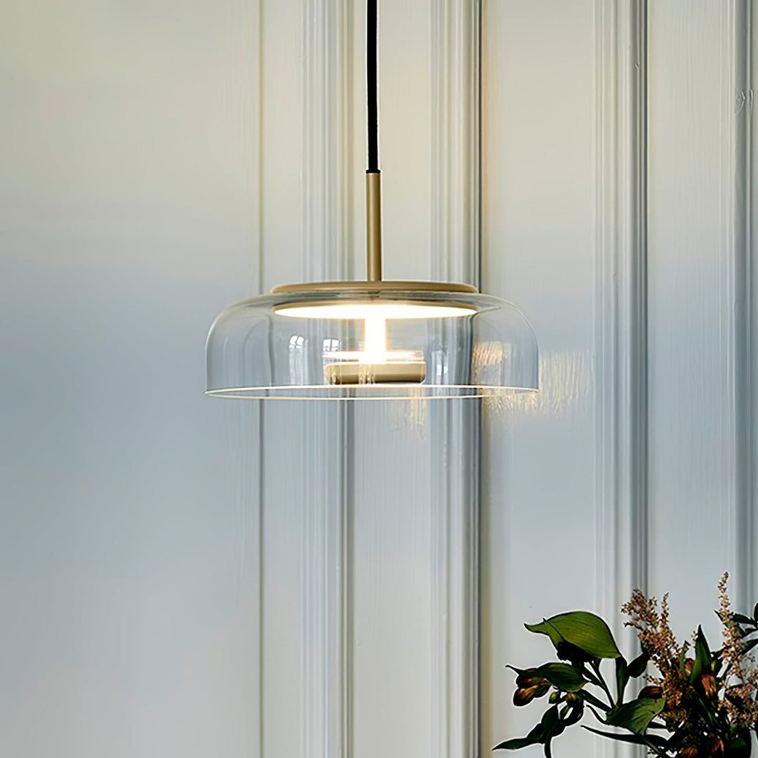 Solara: Lampadario in ottone e vetro con LED integrato – per sala da pranzo e soggiorno