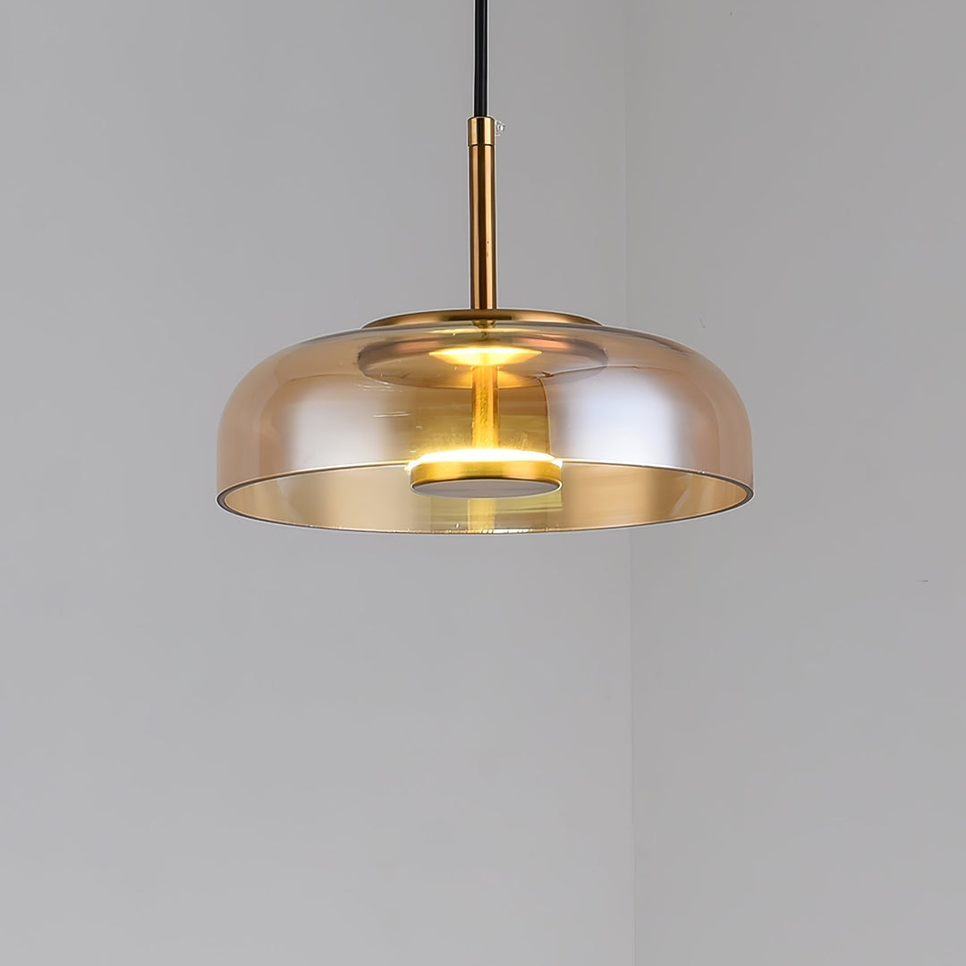 Solara: Lampadario in ottone e vetro con LED integrato – per sala da pranzo e soggiorno