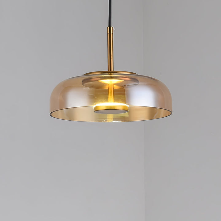 Solara: Lampadario in ottone e vetro con LED integrato – per sala da pranzo e soggiorno