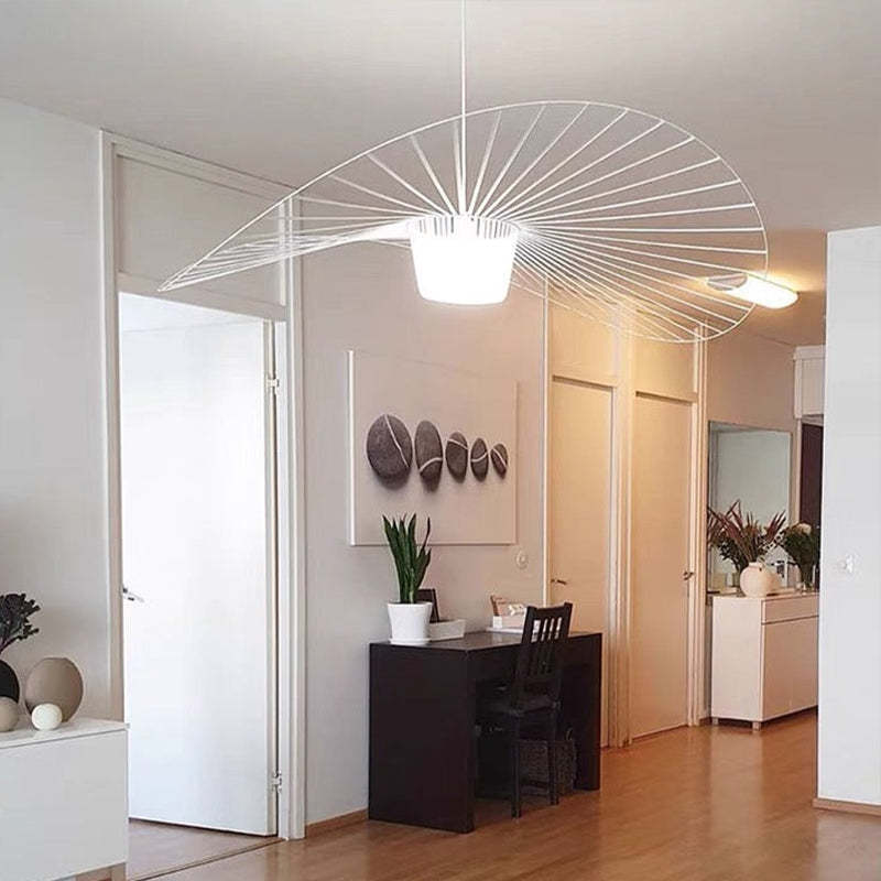 Solvra: Moderno lampadario a LED in metallo – per camere da letto e soggiorni