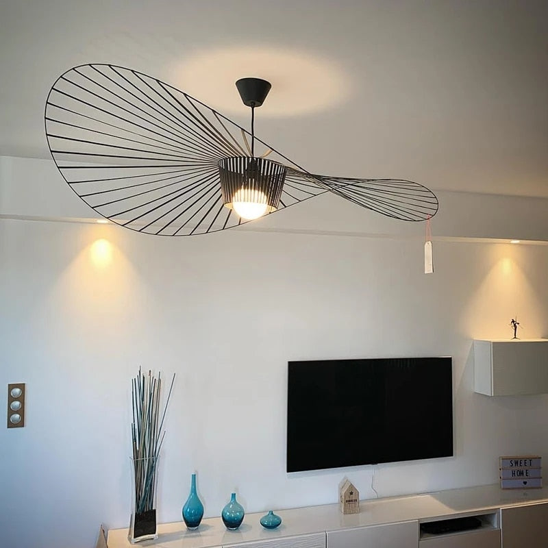 Solvra: Moderno lampadario a LED in metallo – per camere da letto e soggiorni