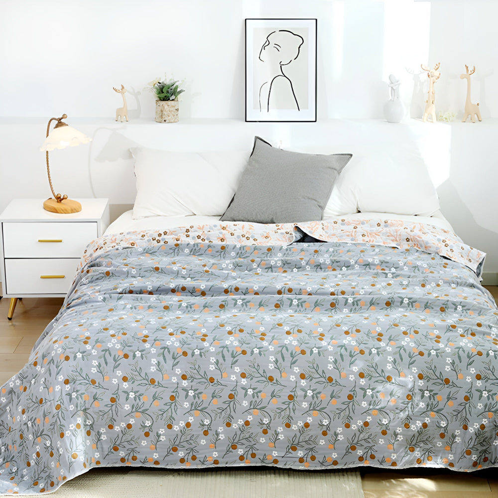 SommerBlatt: Coperte in cotone a quattro strati con stampa floreale e fogliosa – per camera da letto e divano