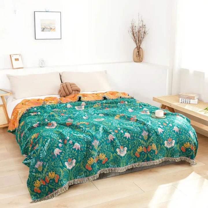 Foresta al Tramonto: Coperta in Cotone Reversibile con Motivo Botanico e Frange Decorative – per Divano e Camera da Letto
