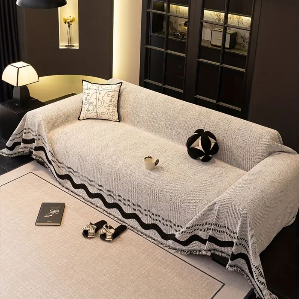 SoraLinie: Copridivano elegante con design moderno e qualità morbida – per aree living e di seduta