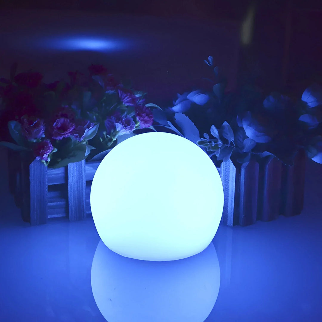 LumiGlobe – Luce da Giardino Resistente alle Intemperie