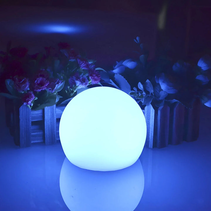 LumiGlobe – Luce da Giardino Resistente alle Intemperie