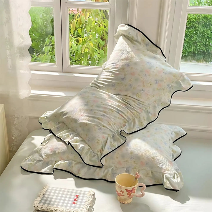 SpitzenTraum: Fodera per cuscino con volant e pizzo – romantica e decorativa per la camera da letto (set da 2)