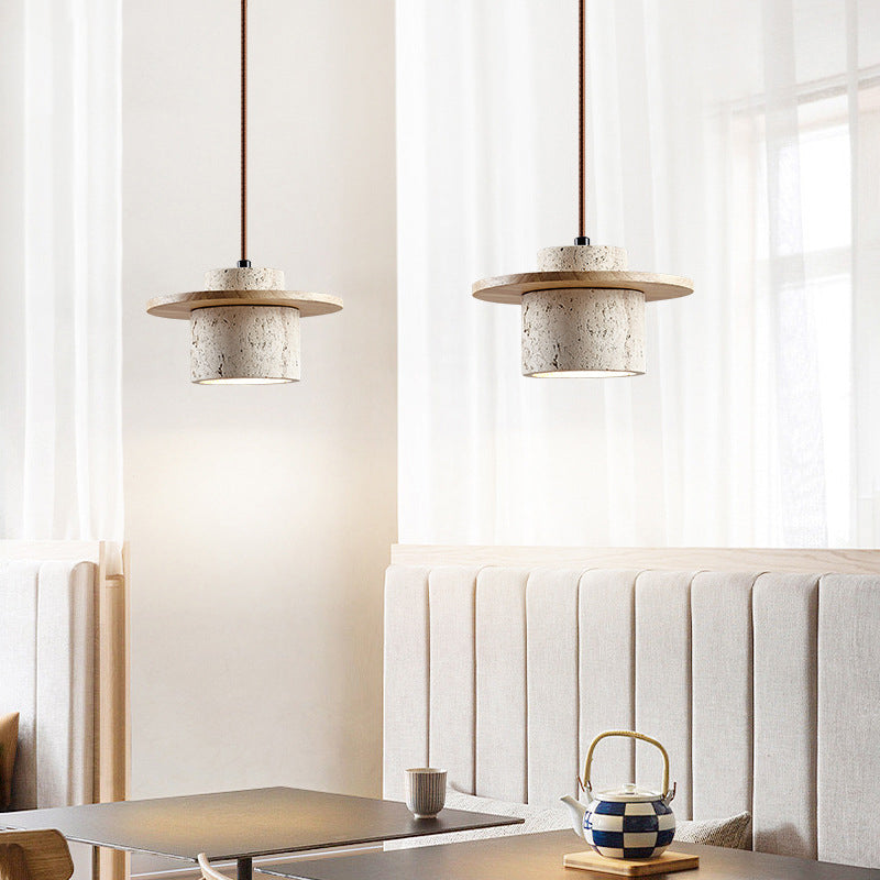 SteinGlanz: Lampada a sospensione moderna con paralume in travertino